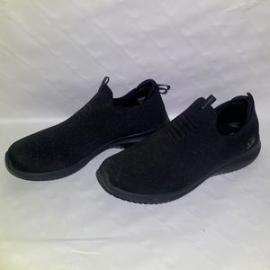Black Slip-on Sketchers